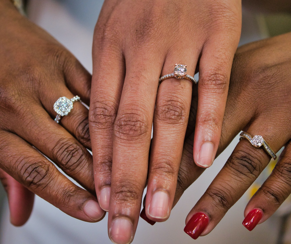 Ethical gold wedding rings for Indian weddings - Lebrusan Studio